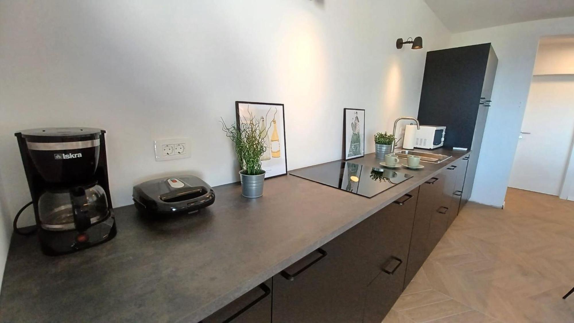 Sea View Apartments Ivana Krk Town Zewnętrze zdjęcie